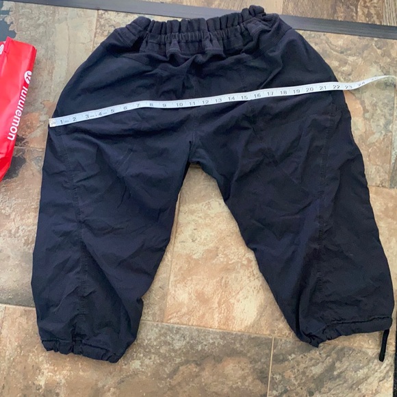 Bundle of Lululemon athletica outfits deal - Picture 9 of 9